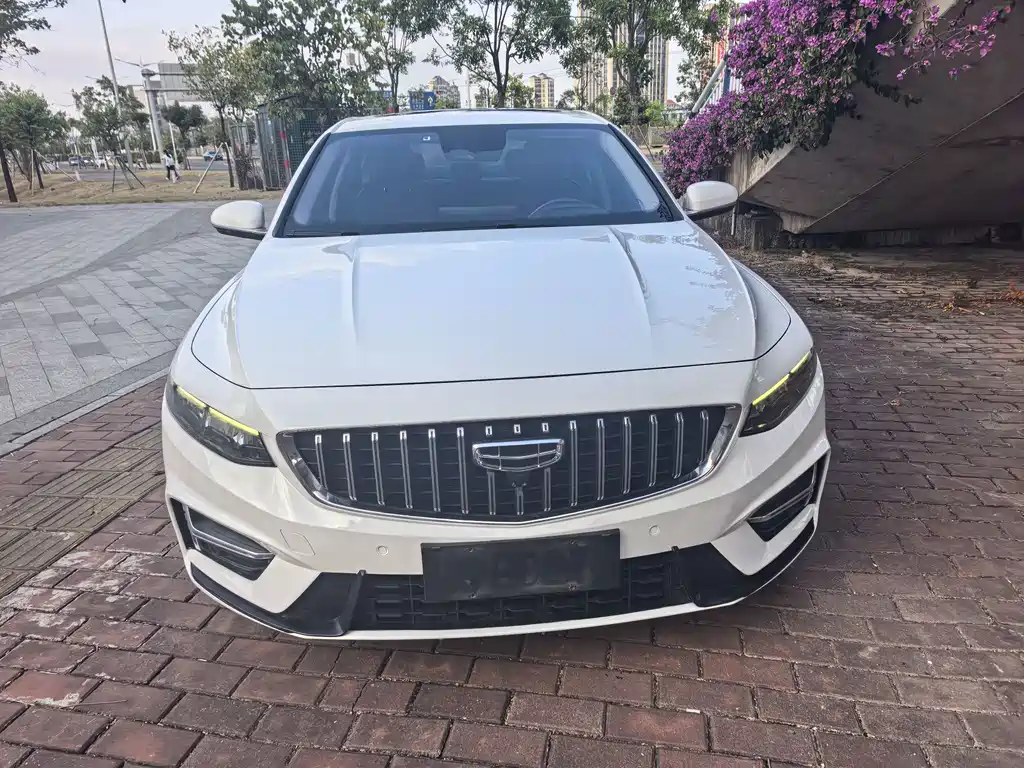 Geely Preface — фото 2