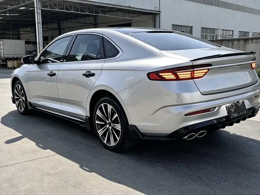 Geely Preface — фото 6