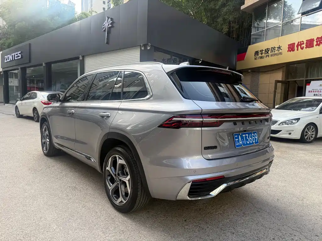 Geely Monjaro — фото 3