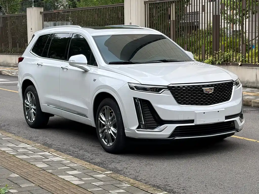 Cadillac XT6 — фото 4