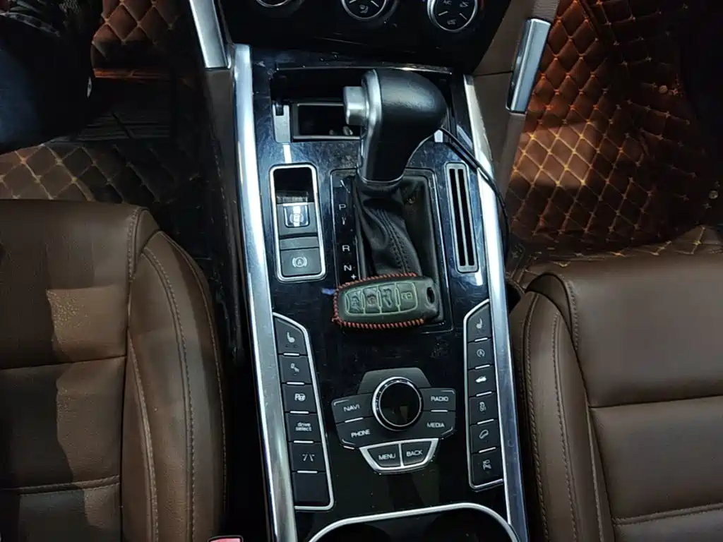 Haval H7 — фото 13