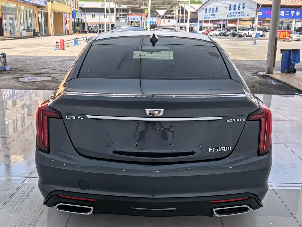 Cadillac CT5 — фото 5