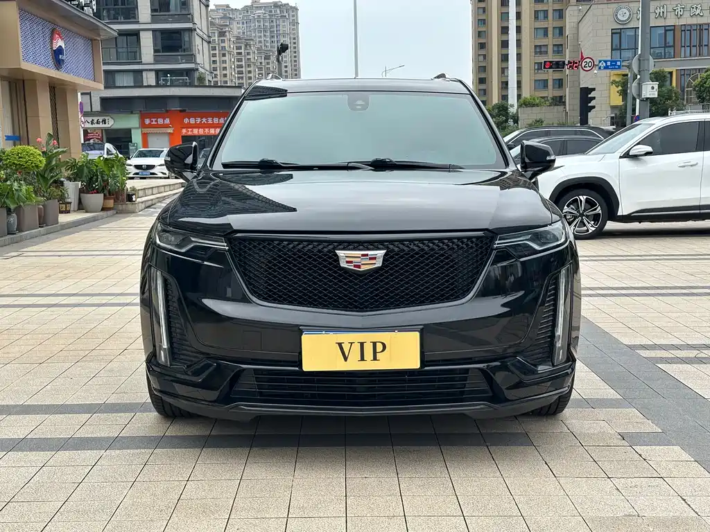 Cadillac XT6 — фото 2