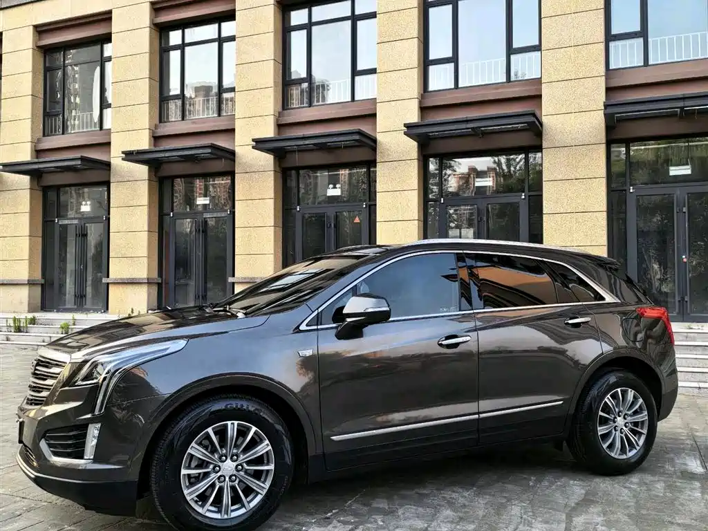 Cadillac XT5 — фото 3