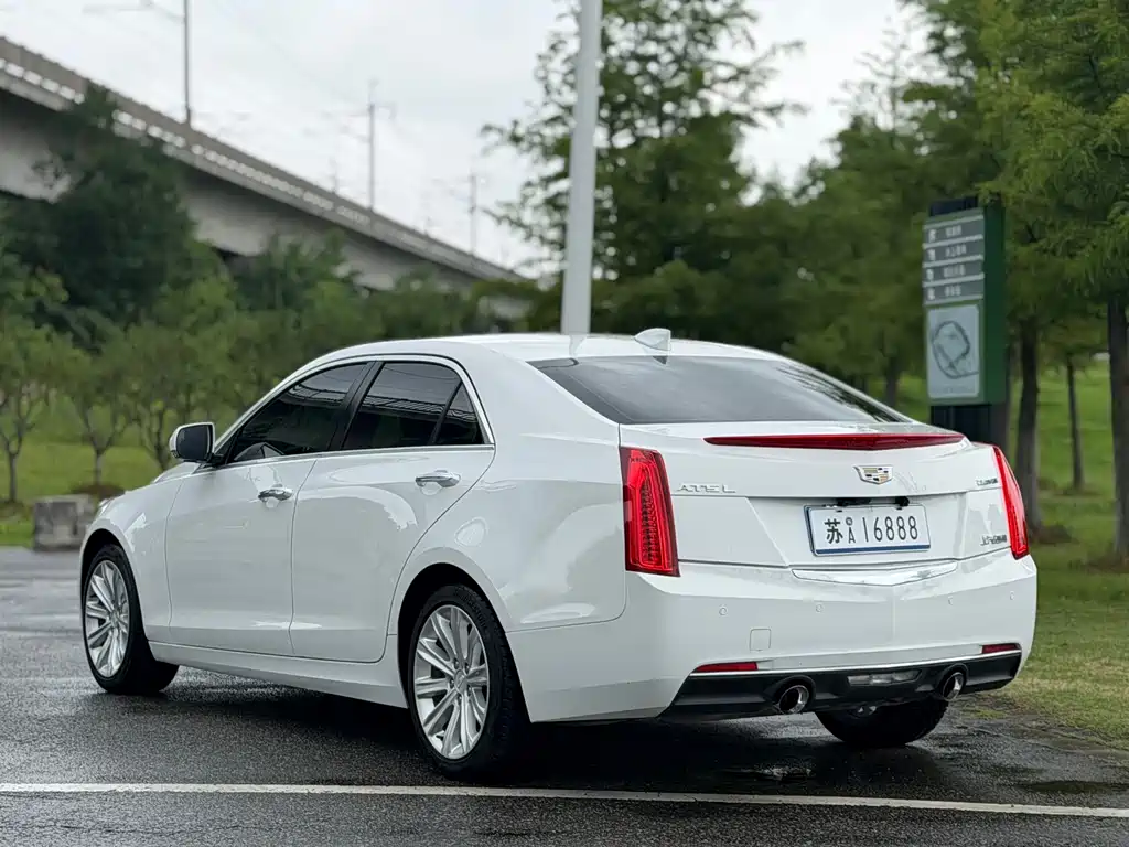 Cadillac ATS-L — фото 5