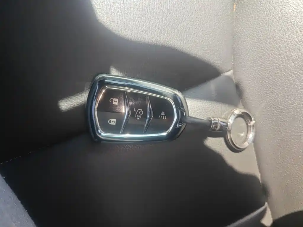 Cadillac XT4 — фото 9