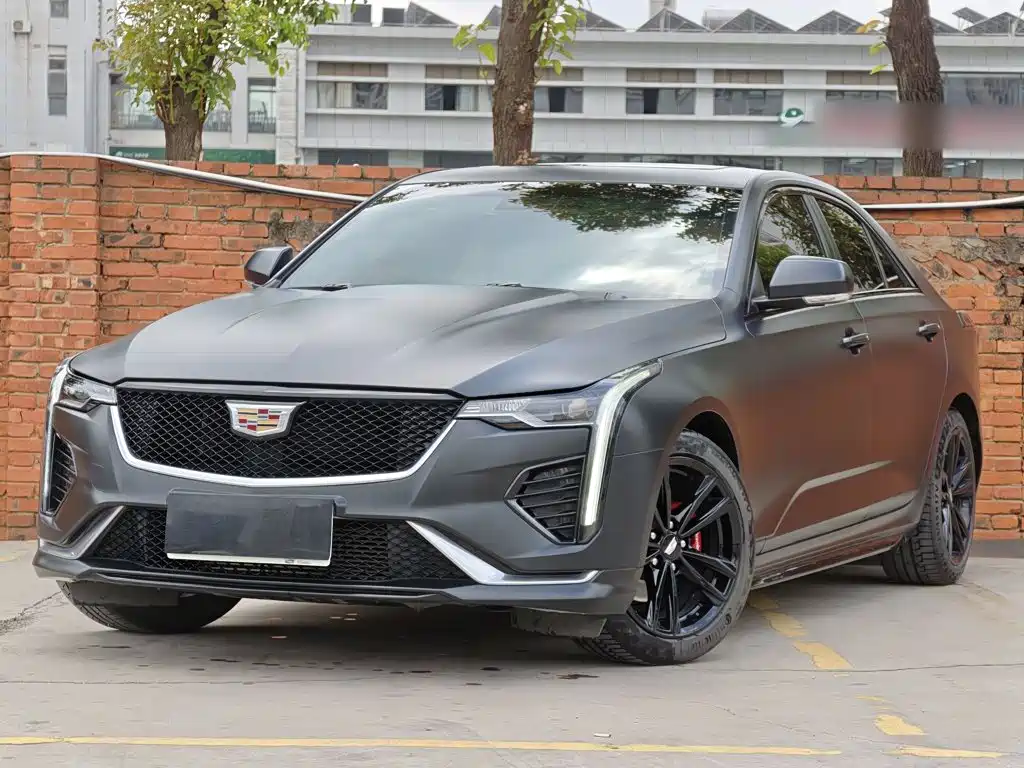 Cadillac CT4 — фото 2