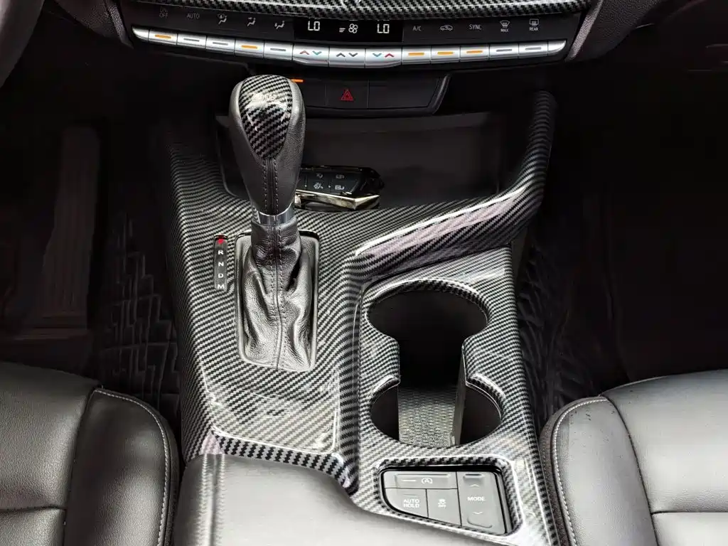 Cadillac CT4 — фото 11