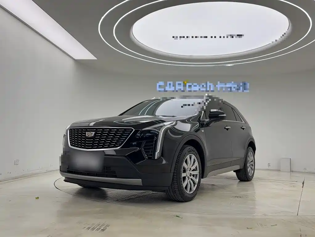 Cadillac XT4 — фото 2