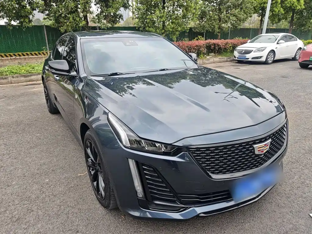 Cadillac CT5 — фото 11