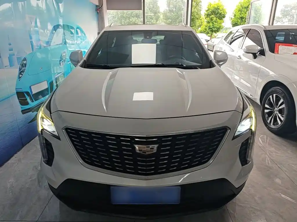 Cadillac XT4 — фото 3