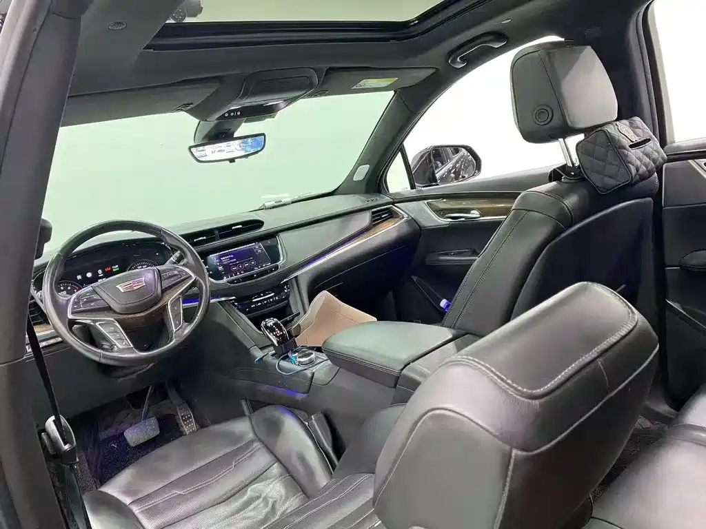 Cadillac XT5 — фото 4