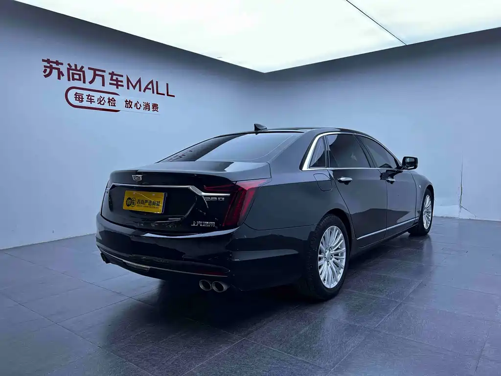 Cadillac CT6 — фото 10