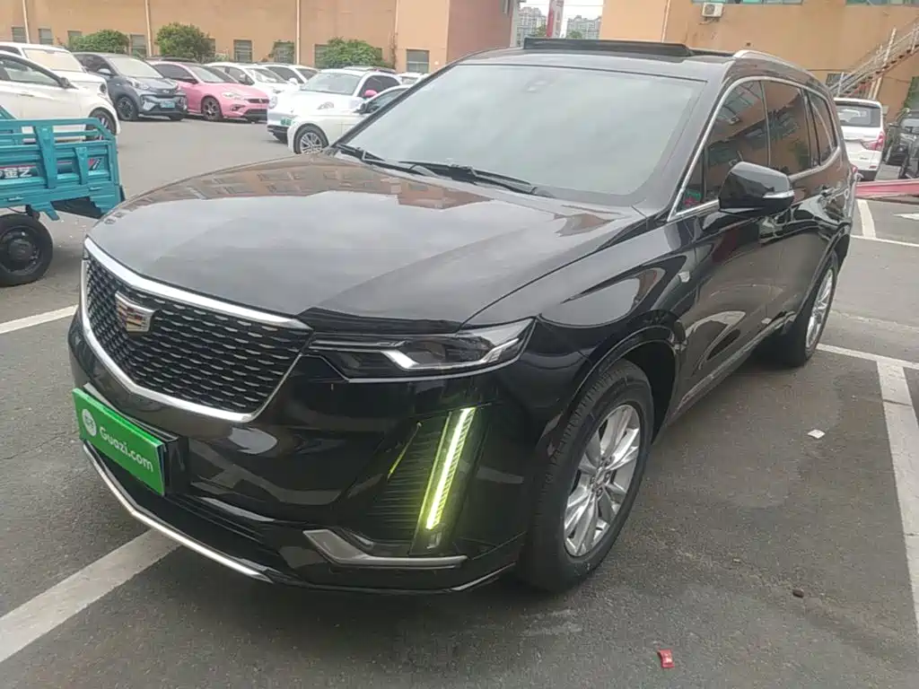 Cadillac XT6 — фото 2