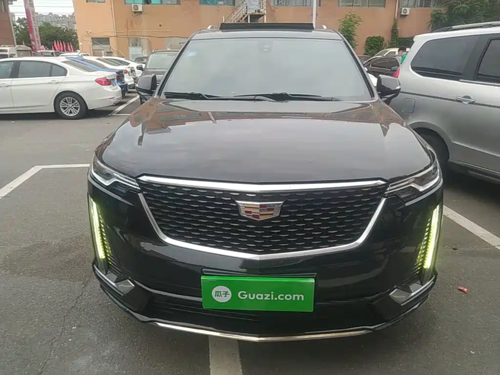 Cadillac XT6 — фото 3