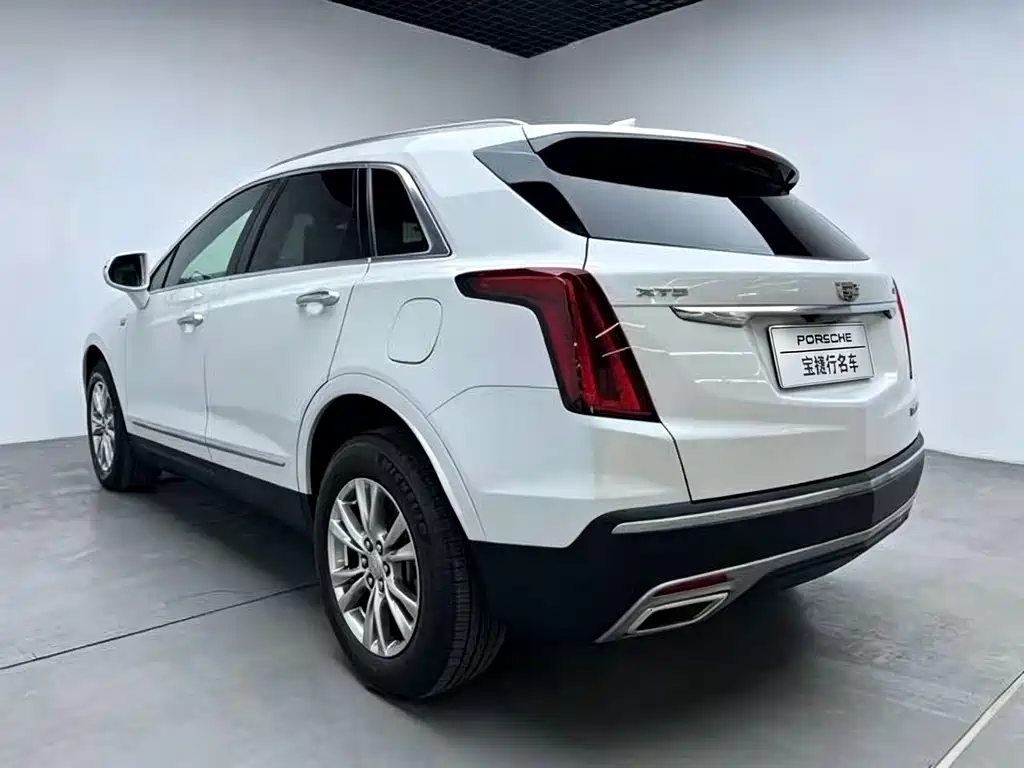Cadillac XT5 — фото 3