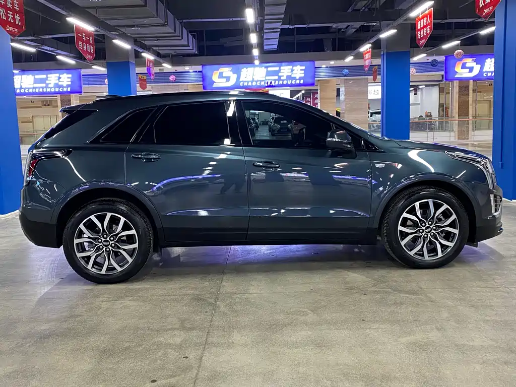 Cadillac XT5 — фото 7