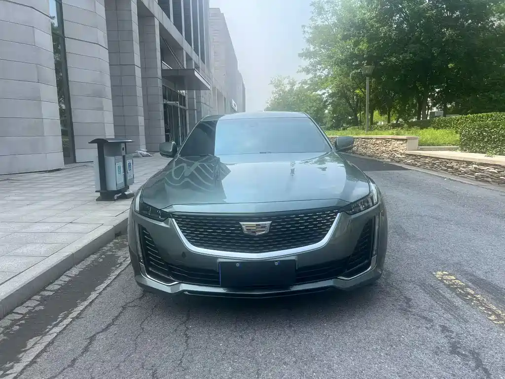 Cadillac CT5 — фото 2