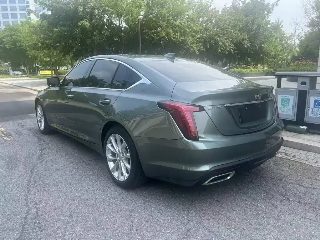 Cadillac CT5 — фото 6