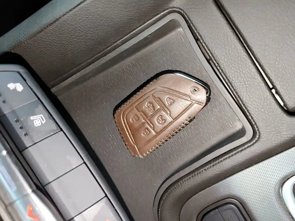 Cadillac CT5 — фото 9