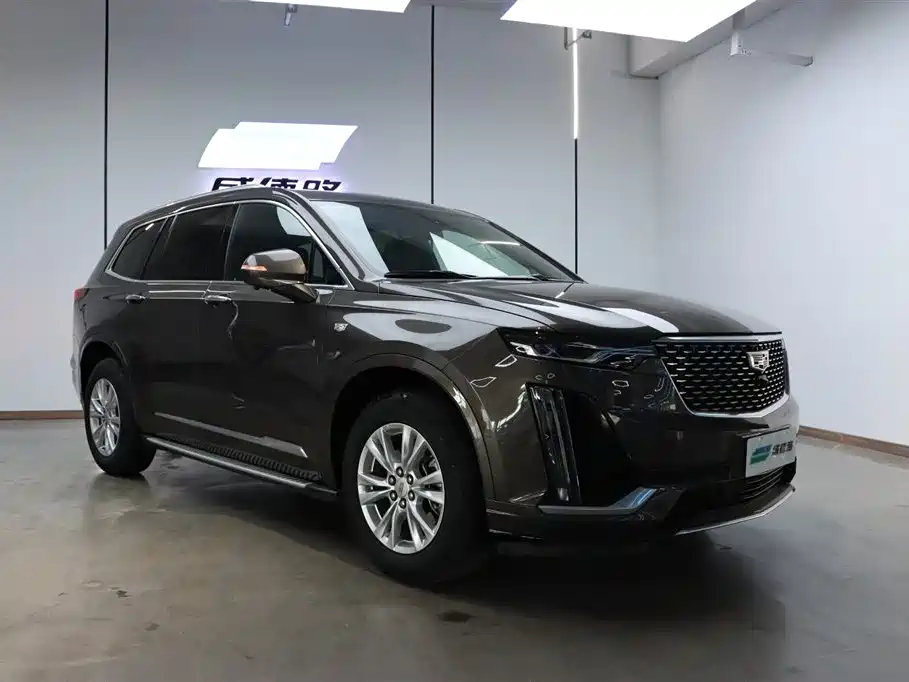 Cadillac XT6 — фото 4
