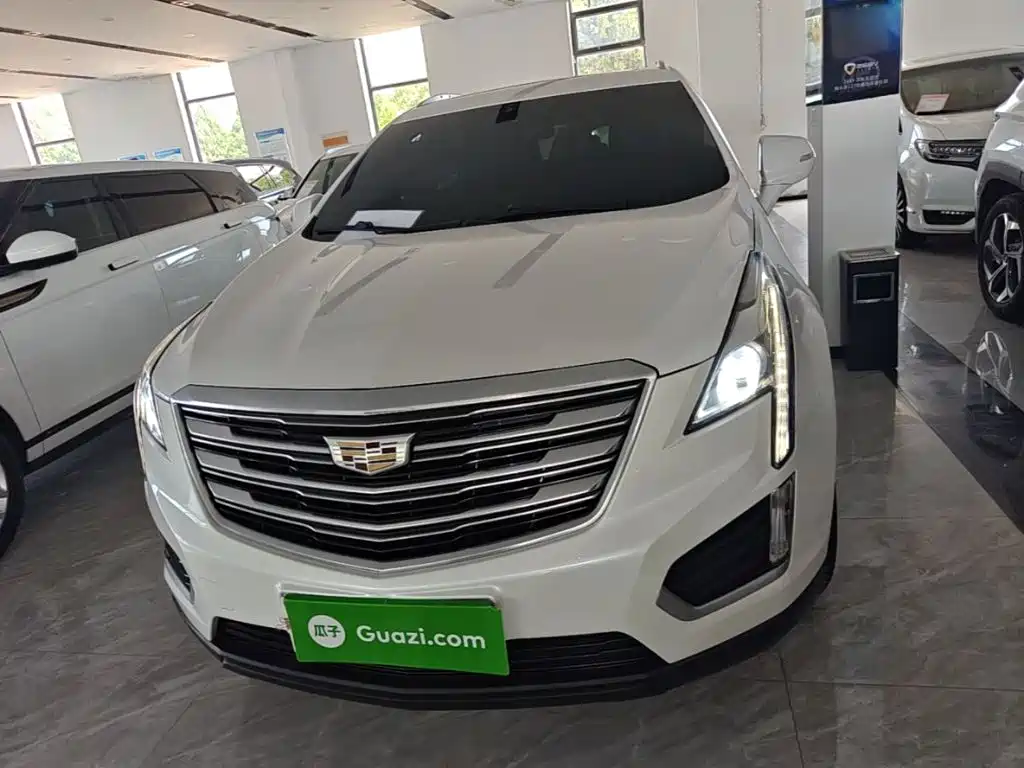 Cadillac XT5 — фото 3