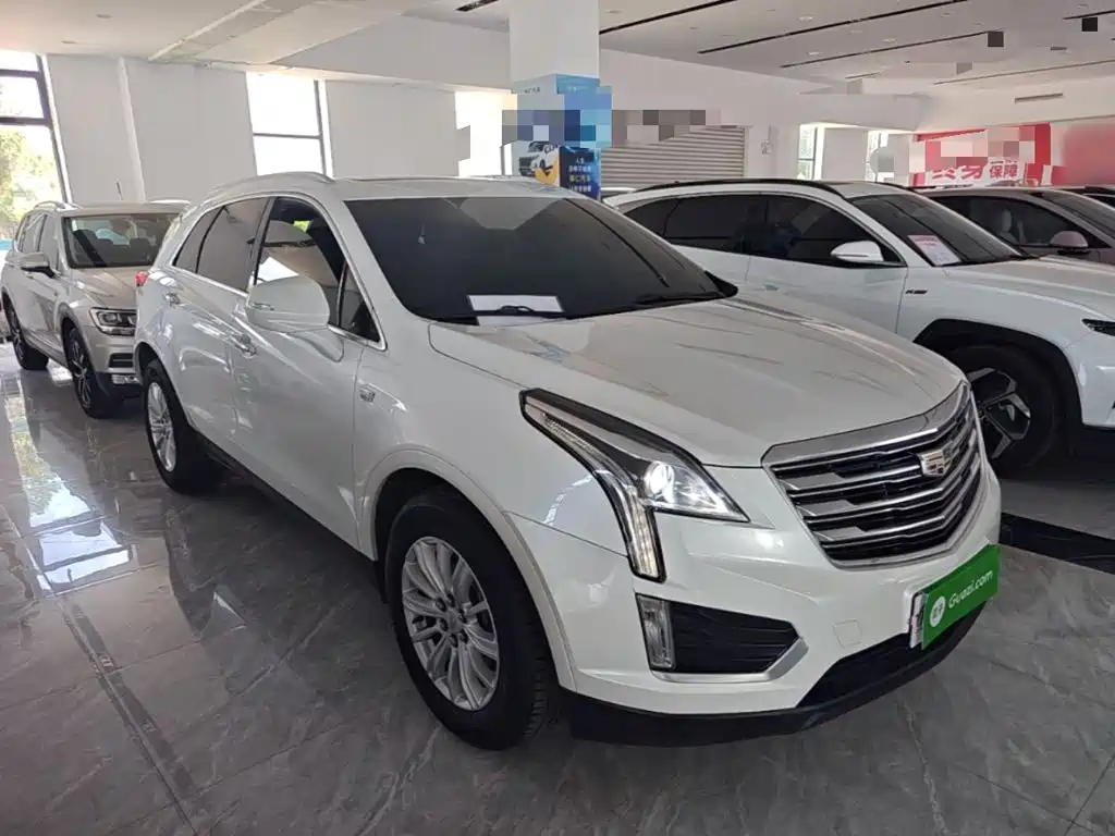 Cadillac XT5 — фото 4