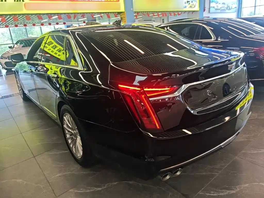 Cadillac CT6 — фото 5