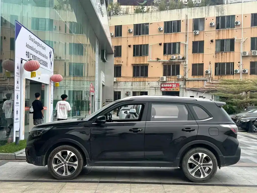 Kia Sportage — фото 3
