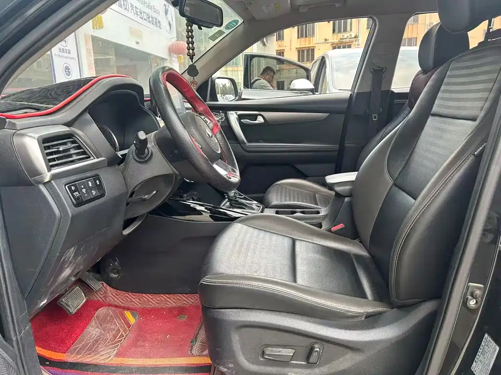 Kia Sportage — фото 6