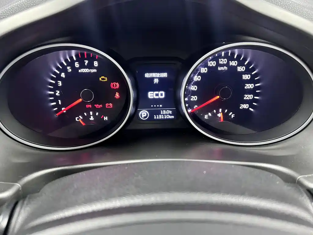 Kia Sportage — фото 13