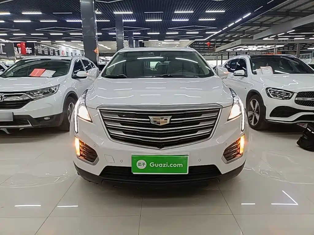 Cadillac XT5 — фото 3