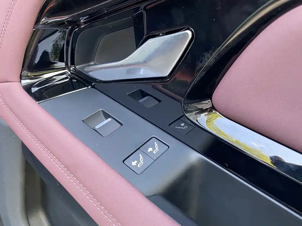 Land Rover Evoque — фото 21