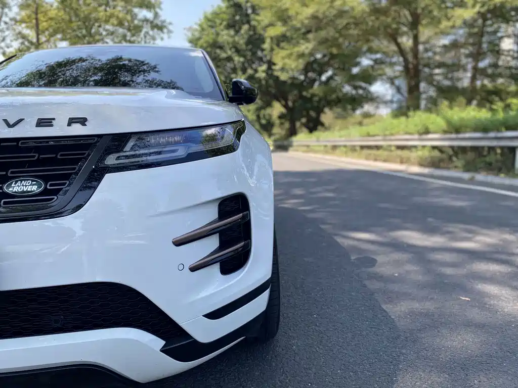 Land Rover Evoque — фото 23