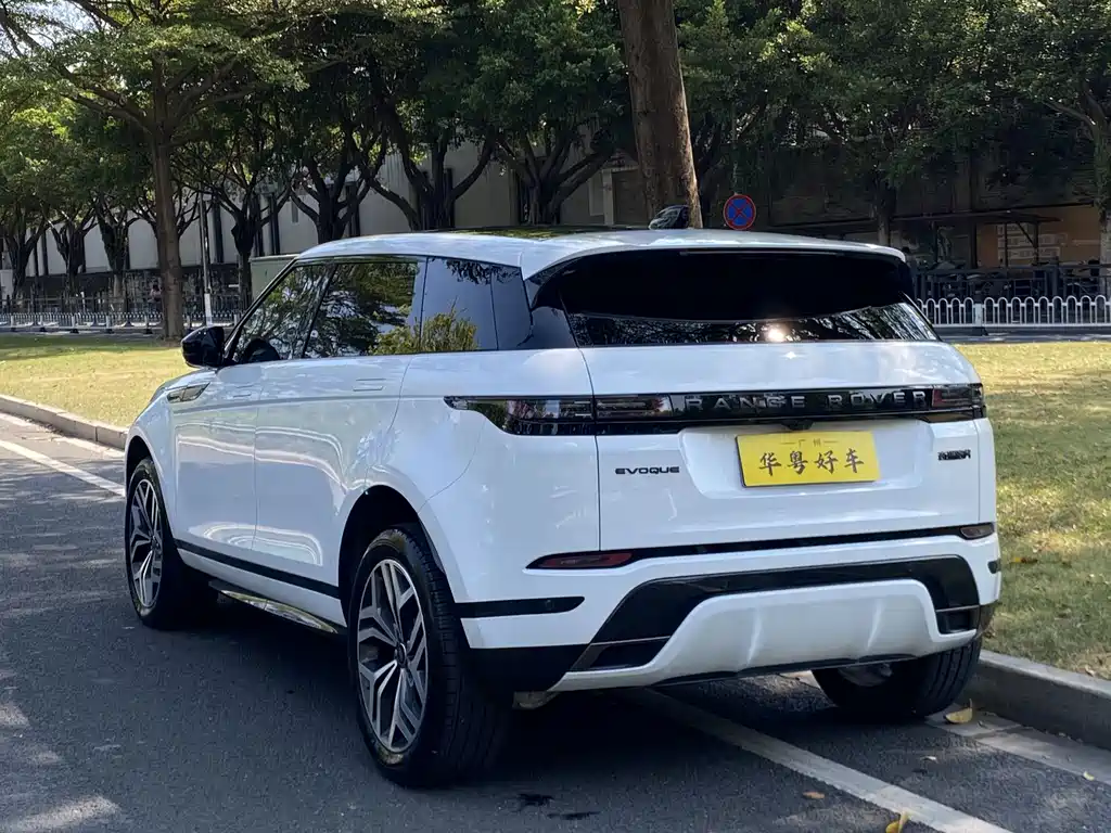 Land Rover Evoque — фото 4