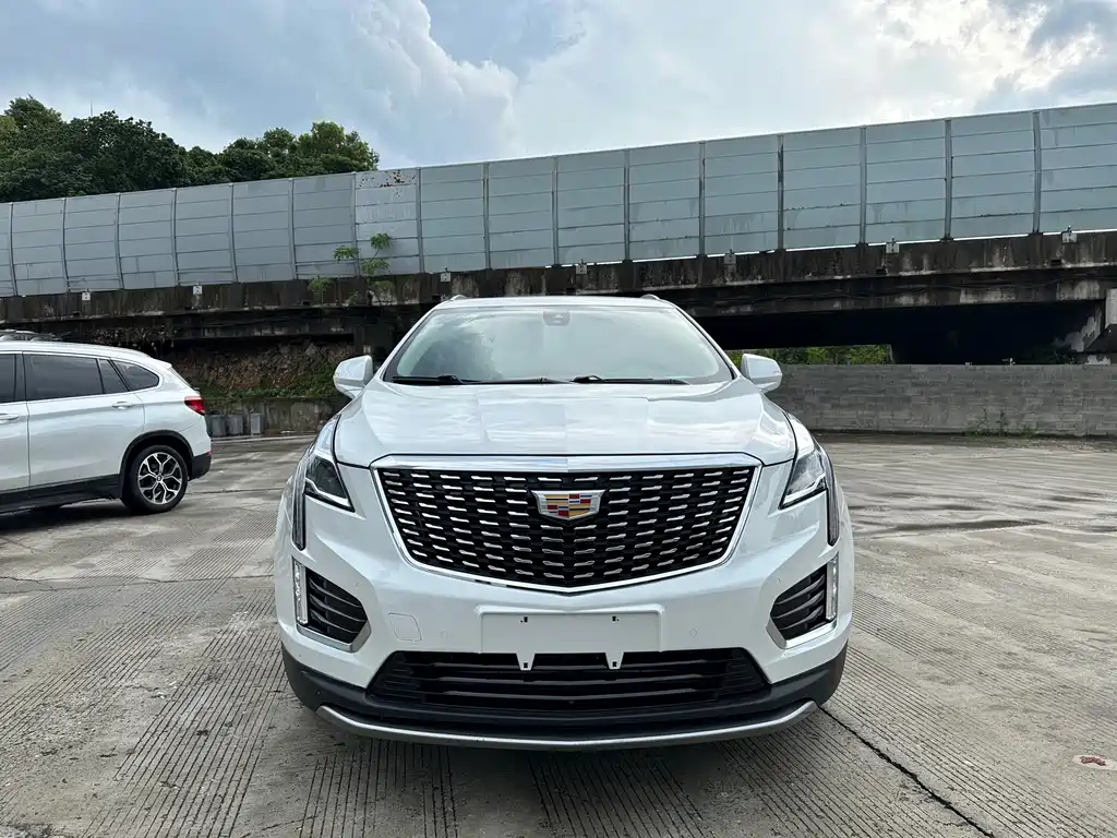 Cadillac XT5 — фото 2