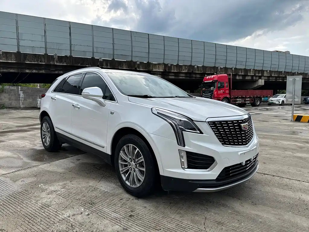 Cadillac XT5 — фото 3