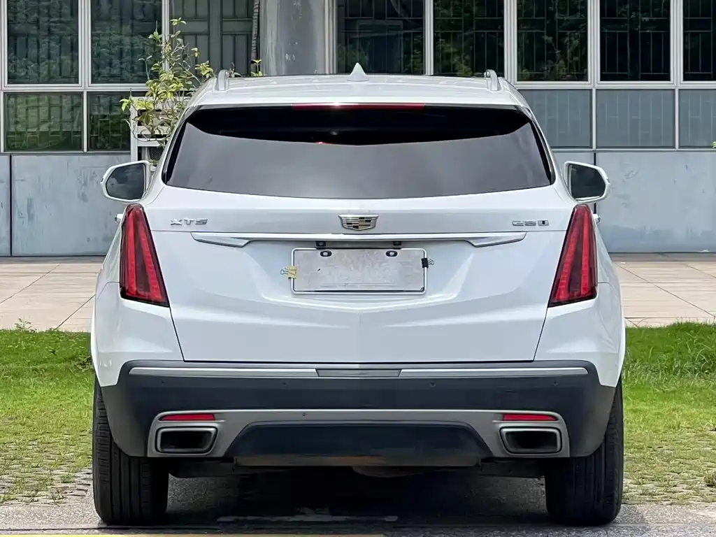 Cadillac XT5 — фото 5