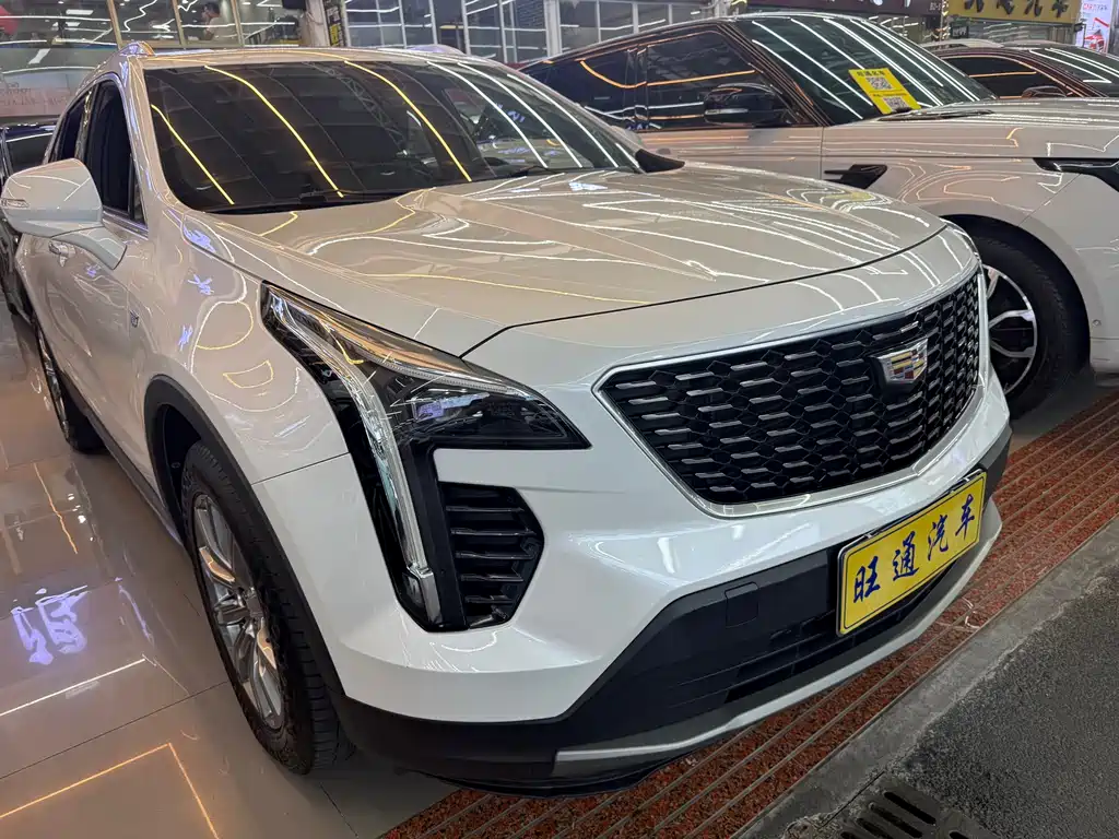 Cadillac XT4 — фото 2