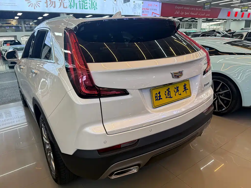 Cadillac XT4 — фото 4