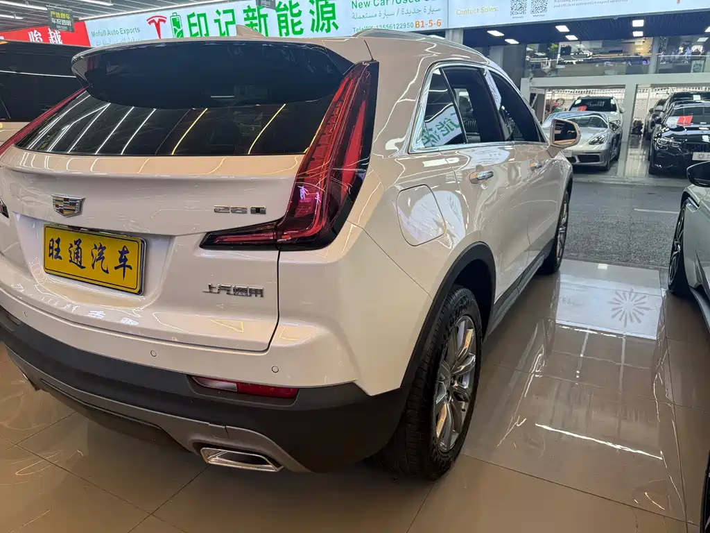 Cadillac XT4 — фото 5