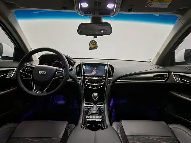 Cadillac ATS-L — фото 13