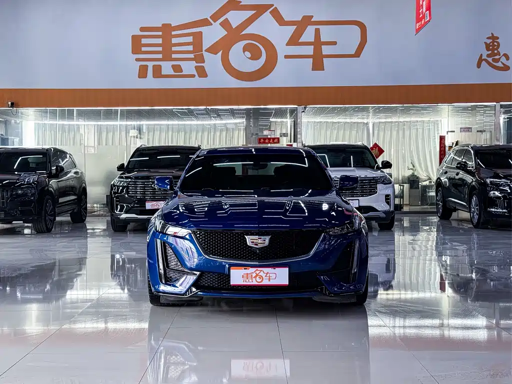 Cadillac CT5 — фото 2
