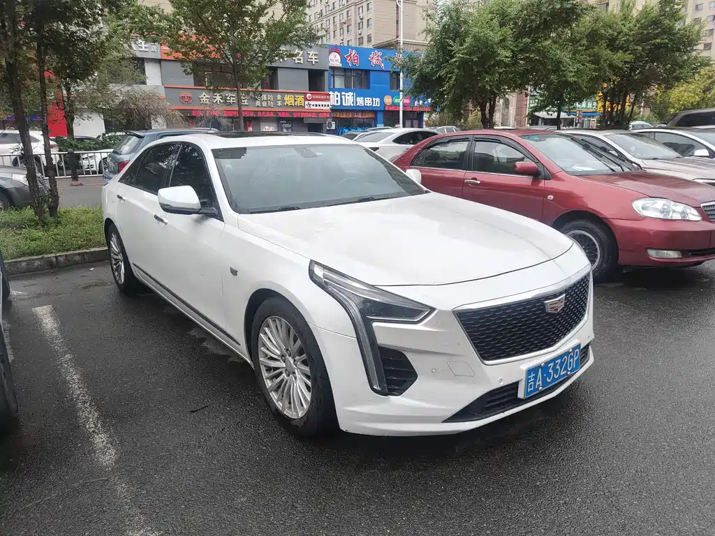 Cadillac CT6 — фото 3