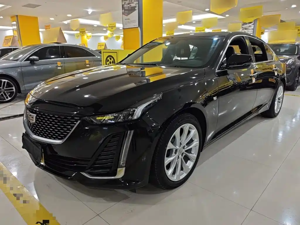 Cadillac CT5 — фото 2