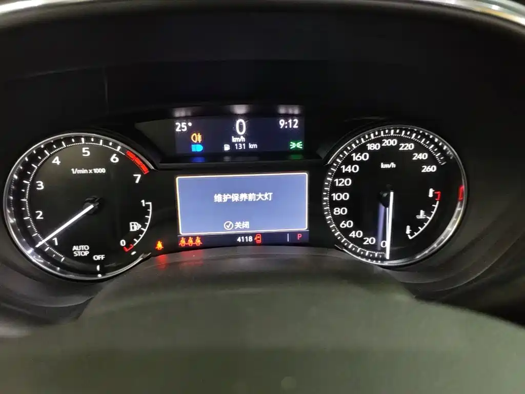 Cadillac CT5 — фото 8