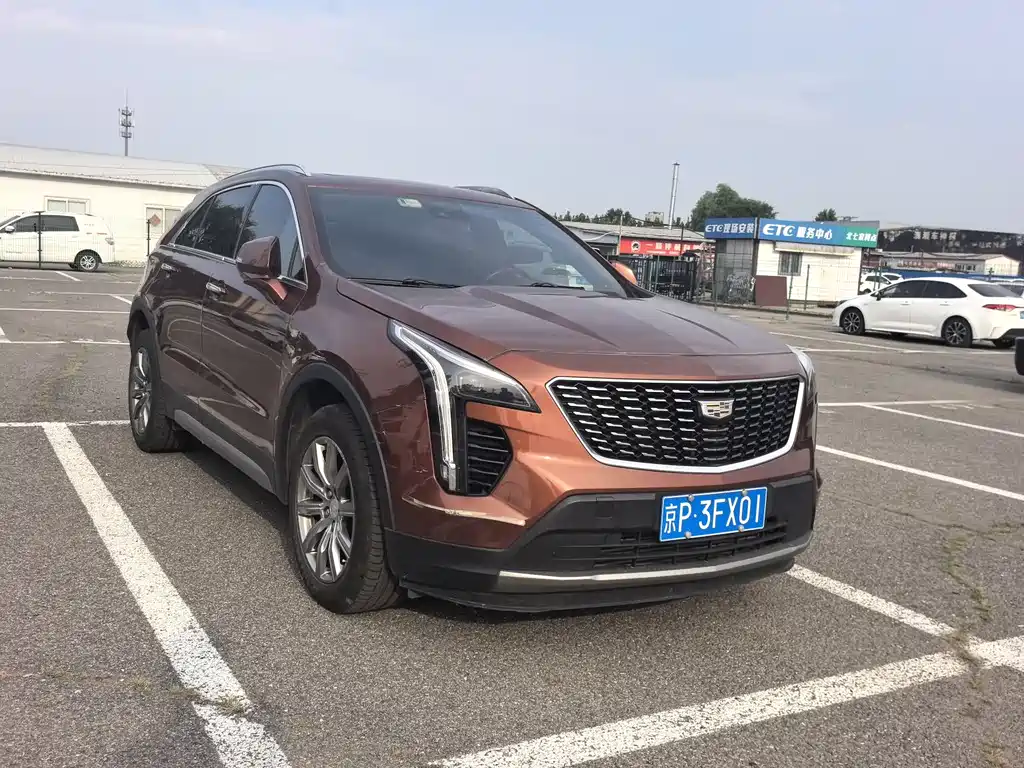Cadillac XT4 — фото 3