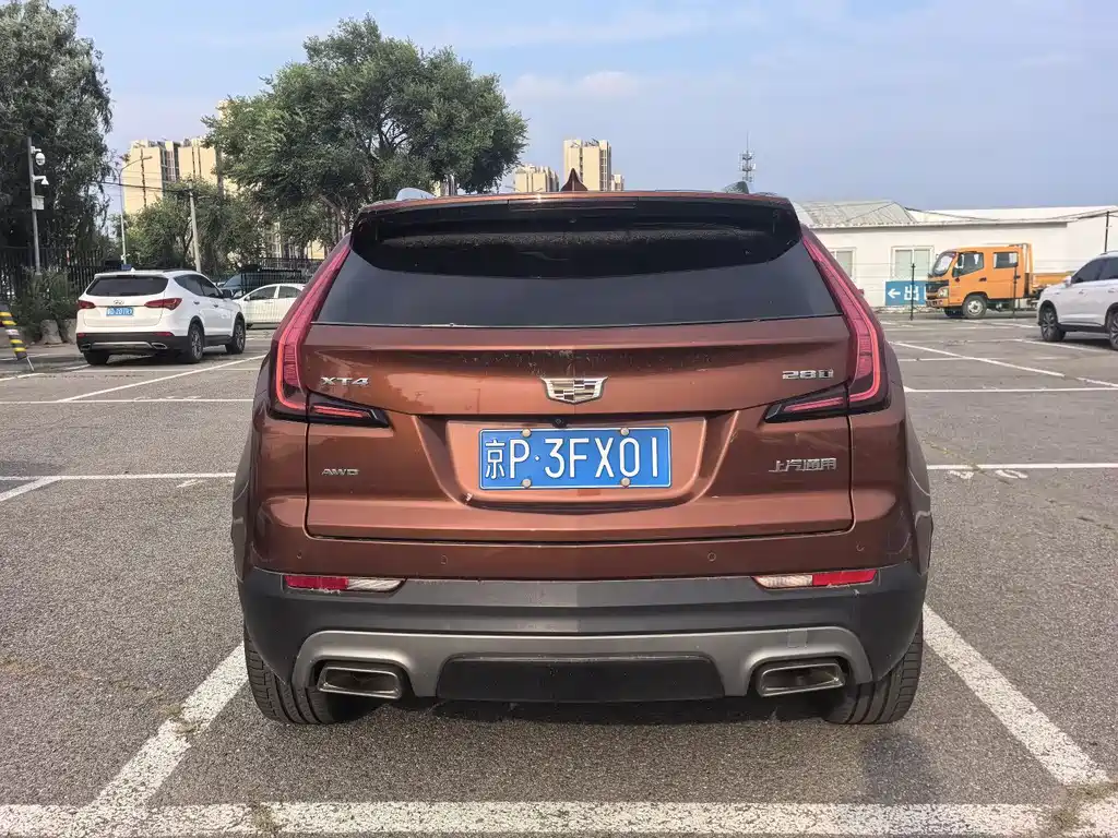 Cadillac XT4 — фото 6