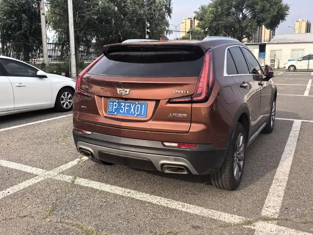 Cadillac XT4 — фото 7