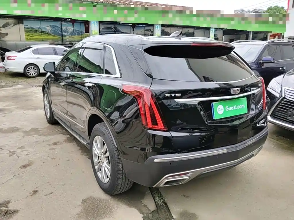 Cadillac XT5 — фото 5